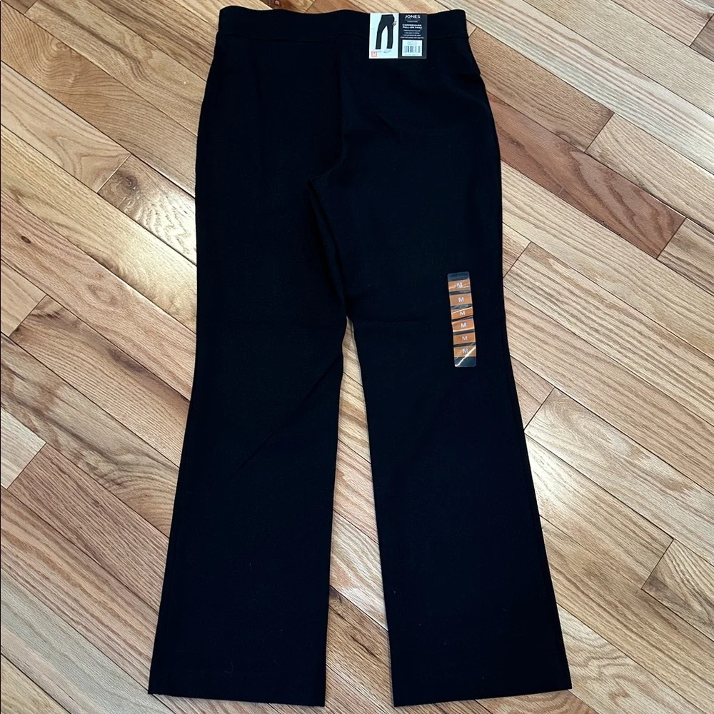 Jones New York Signature Compression Black Pull On Straight Leg Pants